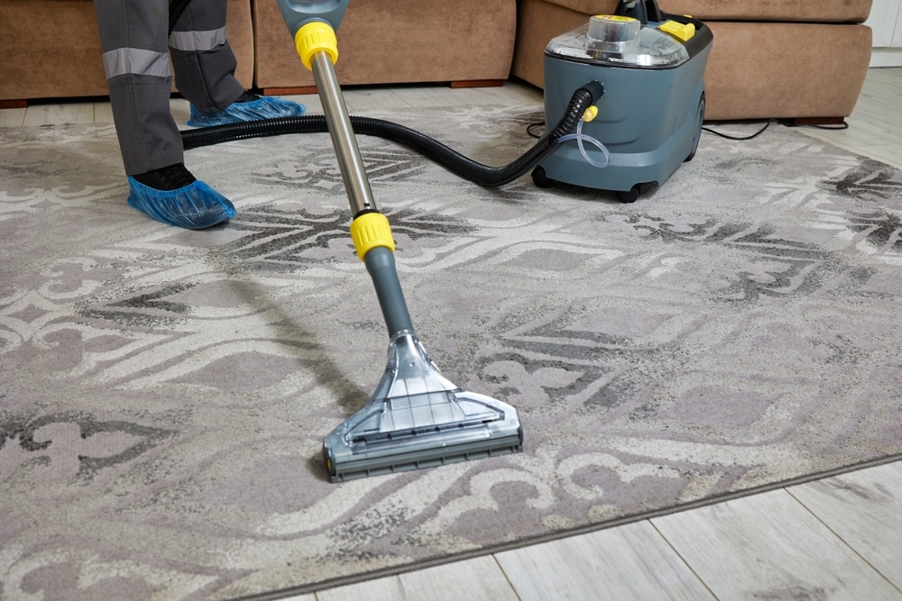 Close up,Of,Carpet,Cleaning,By,A,Professional,Worker,In,Overalls